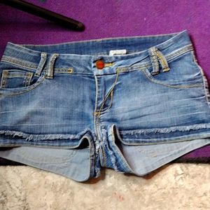 Liberty wins brand jean shorts